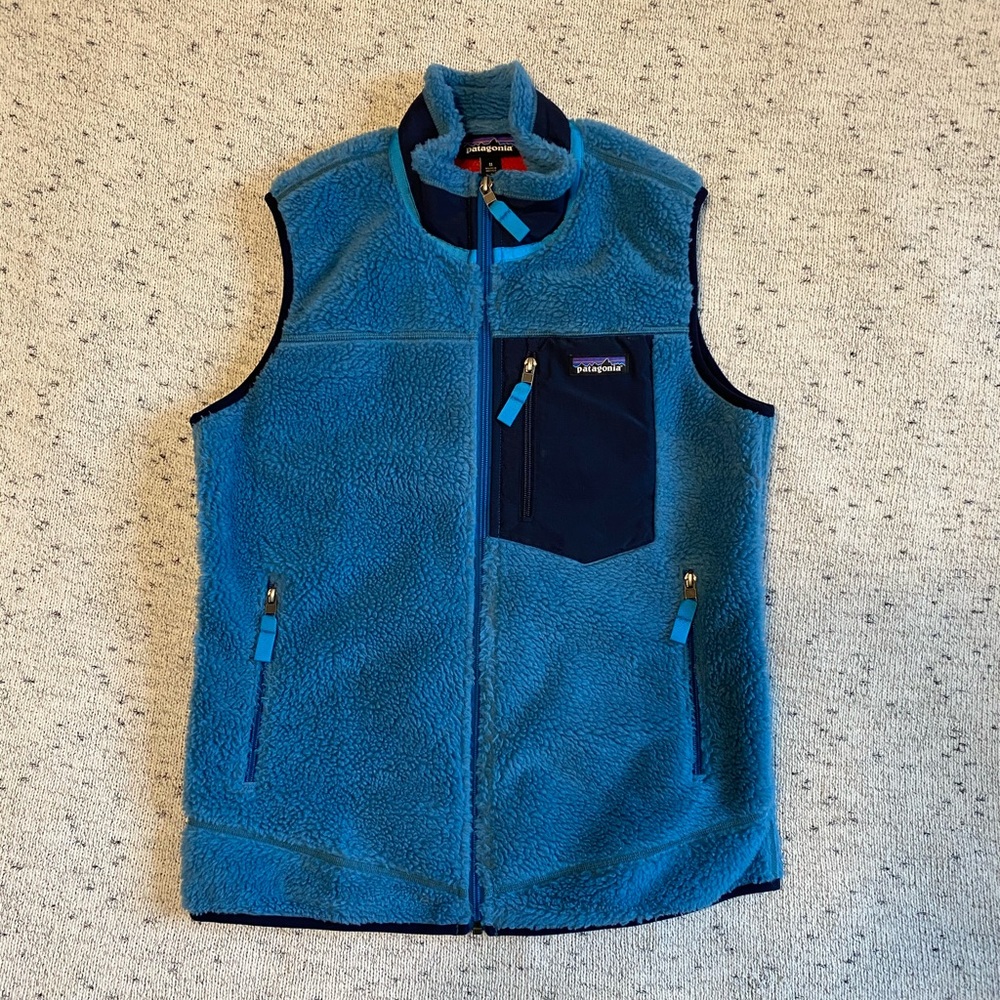 LIKE NEW Patagonia W’s Classic Retro-X Fleece Vest - Picture 1 of 6